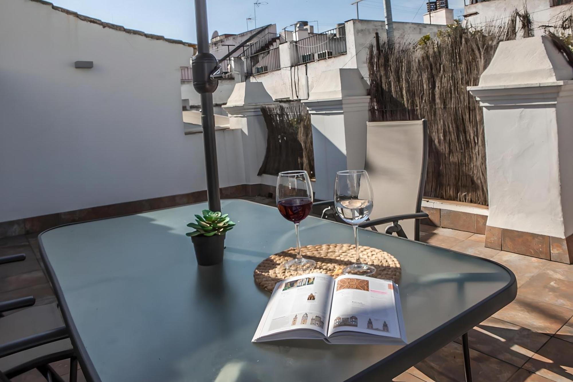 Malhara Apartment Seville Exterior photo